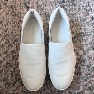 WOMANS VINCE LEATHER WARREN SNEAKER